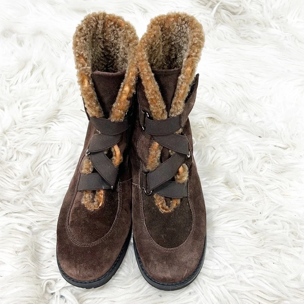 STUART Weitzman Brown Suede Velcro Strap Winter Boots Booties 7